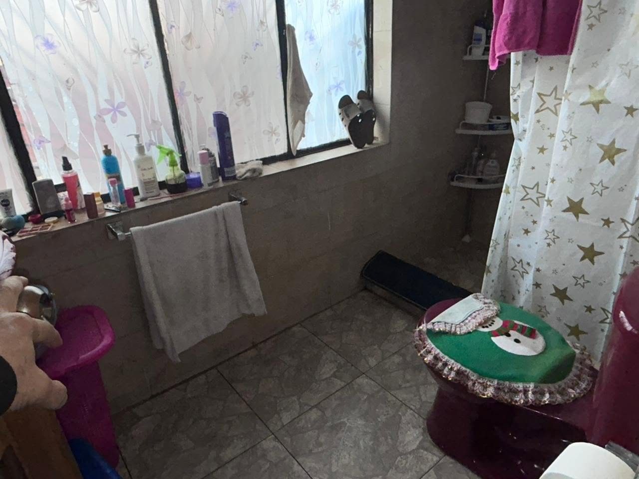 ¡CASA ESQUINERA EN VENTA! 🏡 – La Merced, Sur de Quito 📍