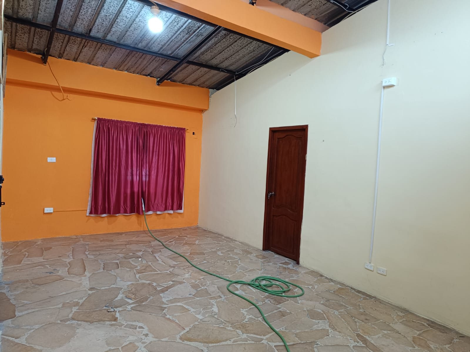 PROPIEDAD RENTERA EN SANTO DOMINGO